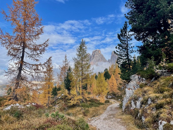 Lago di Sorapis, before Passo Tre Croci